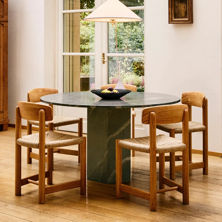 Gubi - Daumiller stoel, goud grenen / naturel