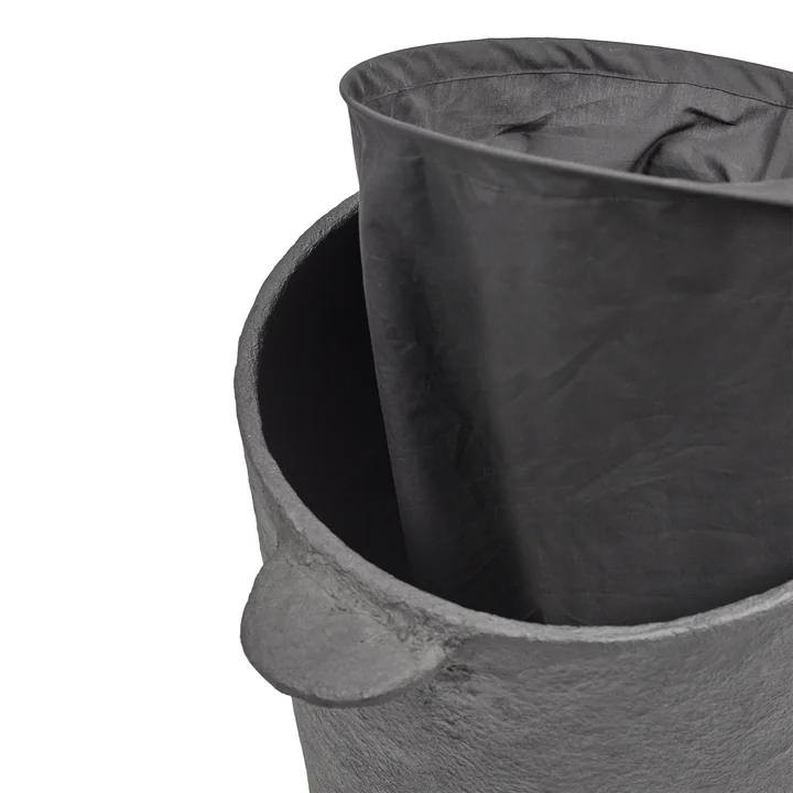 Serax - Aarde wasmand met linnenzak L, zwart