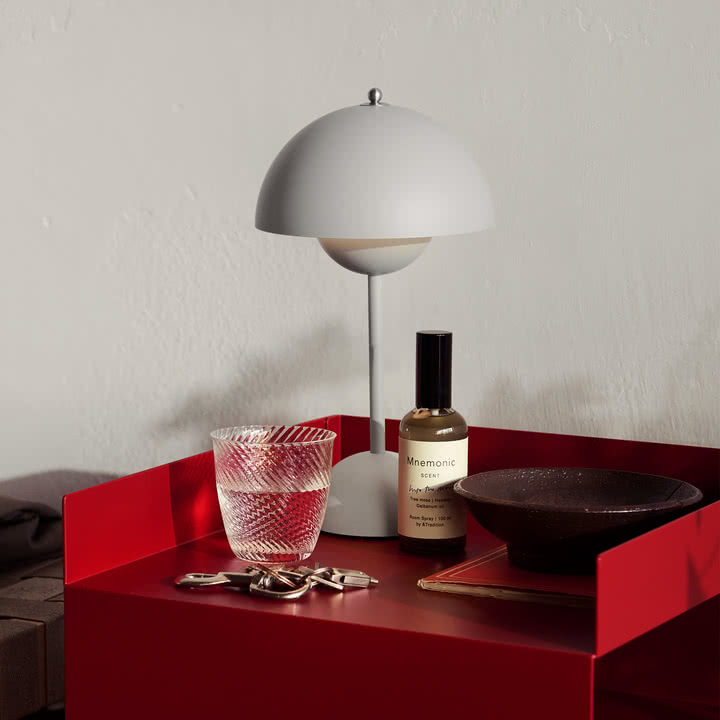 & Tradition - Flowerpot Oplaadbare tafellamp VP9, mat, lichtgrijs / Collect Drinkglas