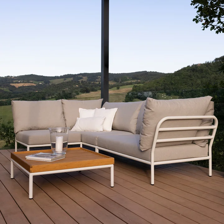 HOUE - Level 2 Sofa, gedempt wit / essen, salontafel 81 x 81 cm bamboe, gedempt wit