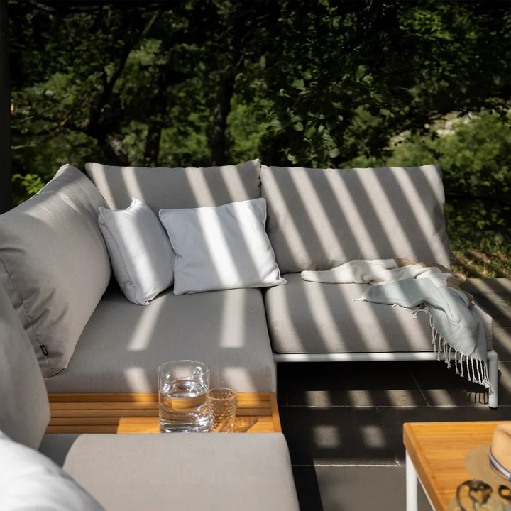 HOUE - Level 2 Sofa, rechts en chaise longue, muted white / essen