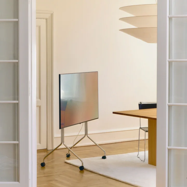 Pedestal - Moon Rollin ' Tall TV - Stand