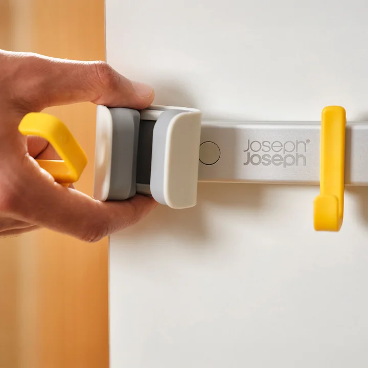 Joseph Joseph - CleanTech muurbeugel voor schoonmaakapparaten, zilver