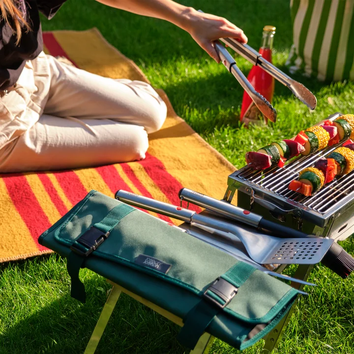 Joseph Joseph - GrillOut Uitschuifbare barbecue bestekset met transporttas