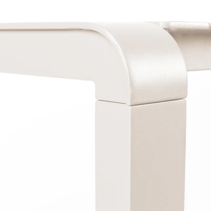 Zuiver - Vondel Tuintafel, klei