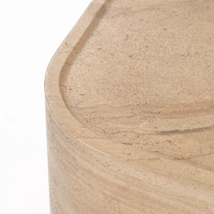 Zuiver - Noble Vierkante bijzettafel, beige