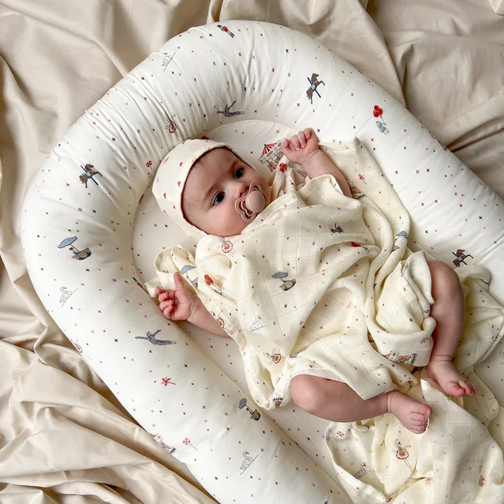 Cam Cam Copenhagen - Babynestje, carousel