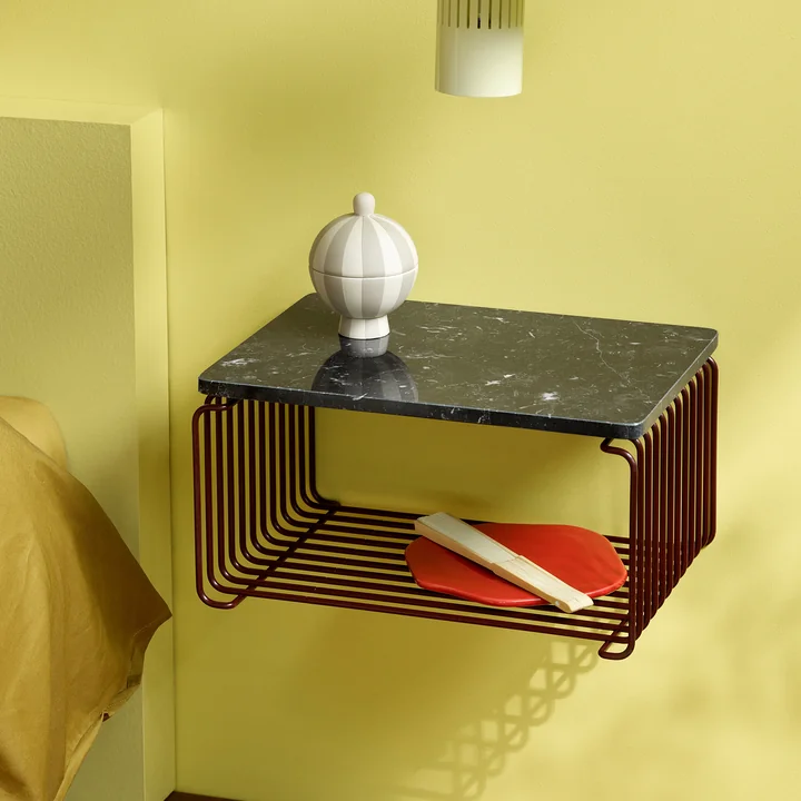 Montana - Panton Wire Halfhoog Plankje 25,7 cm, zwart-rood met afdekplaat, marmer