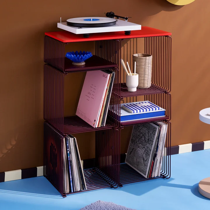 Montana - Panton Wire Halfhoge plank en plank bijzettafel, zwart-rood