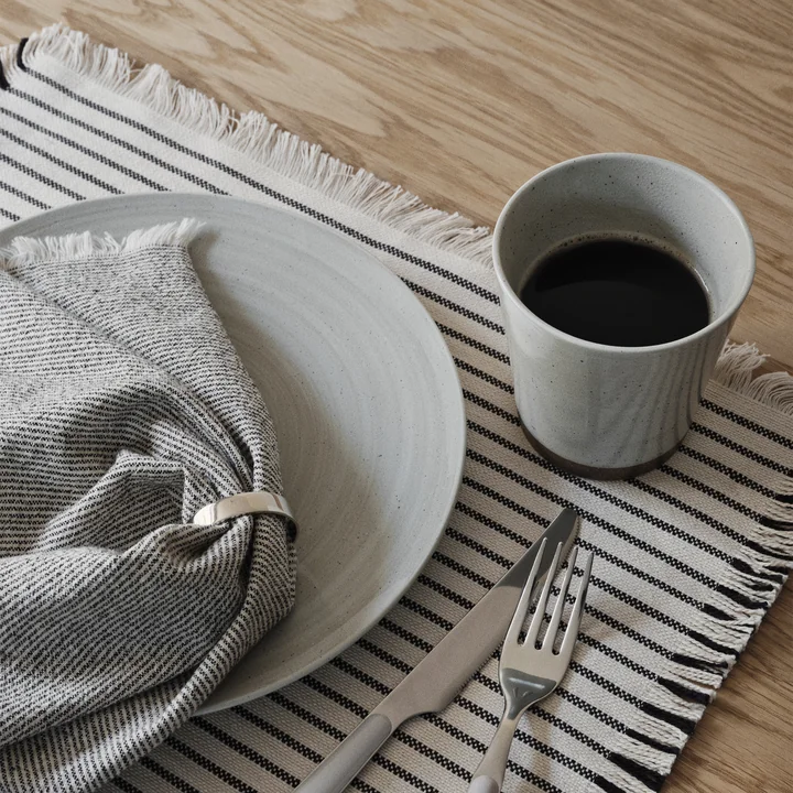 Broste Copenhagen - Elouise Tafelloper, 41,5 x 32 cm, gebroken wit/zwart