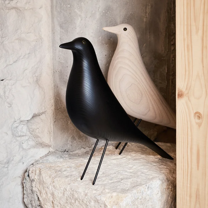 Vitra - Eames House Bird , essenzwart en katoenwit geolied