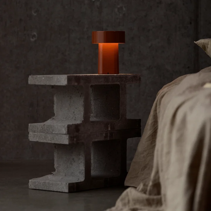 Zone Denmark - Langwerpig oplaadbaar LED-lampje, esdoorn