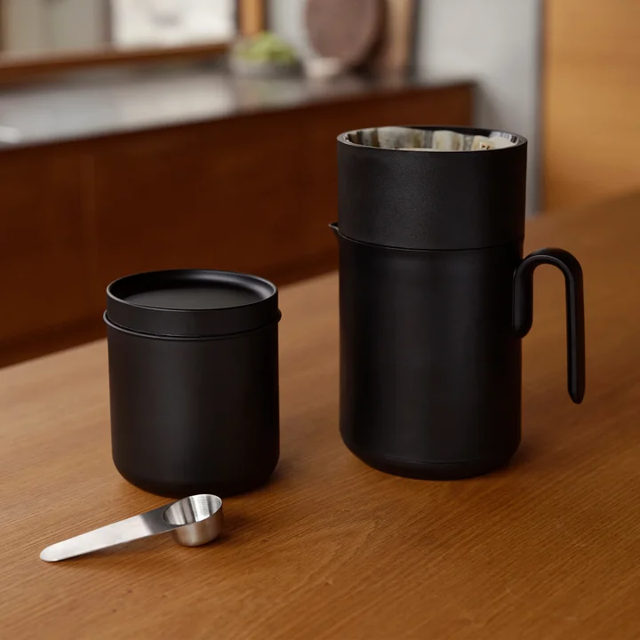 Zone Denmark - Singles Koffieblik met lepel, zwart