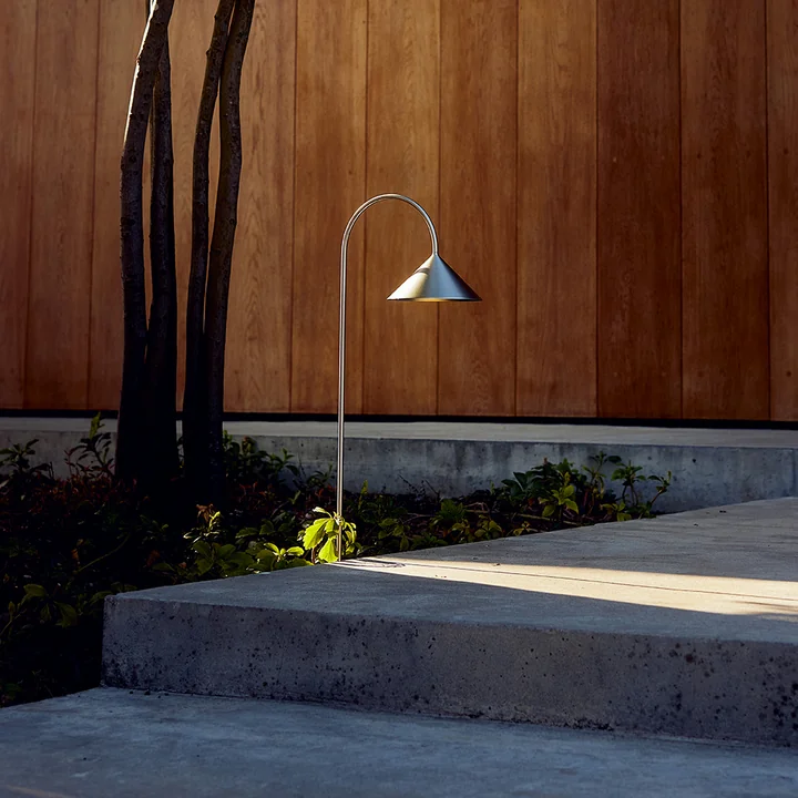 Frandsen - Grasp LED oplaadbare buitenlamp met grondspies, geborsteld roestvrij staal