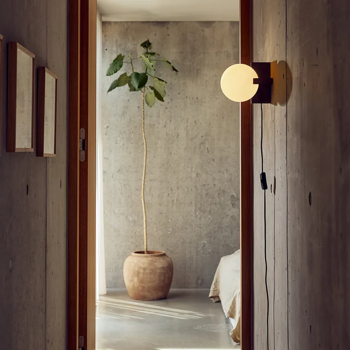 Frandsen - Hito Tafellamp / wandlamp, zwart en wit