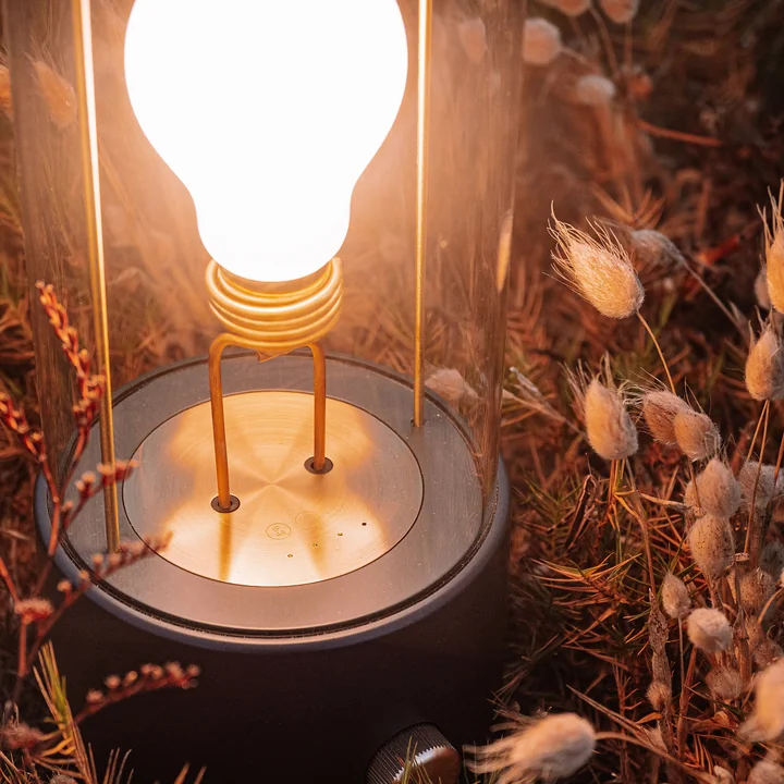 The Muse Oplaadbare LED tafellamp van Tala