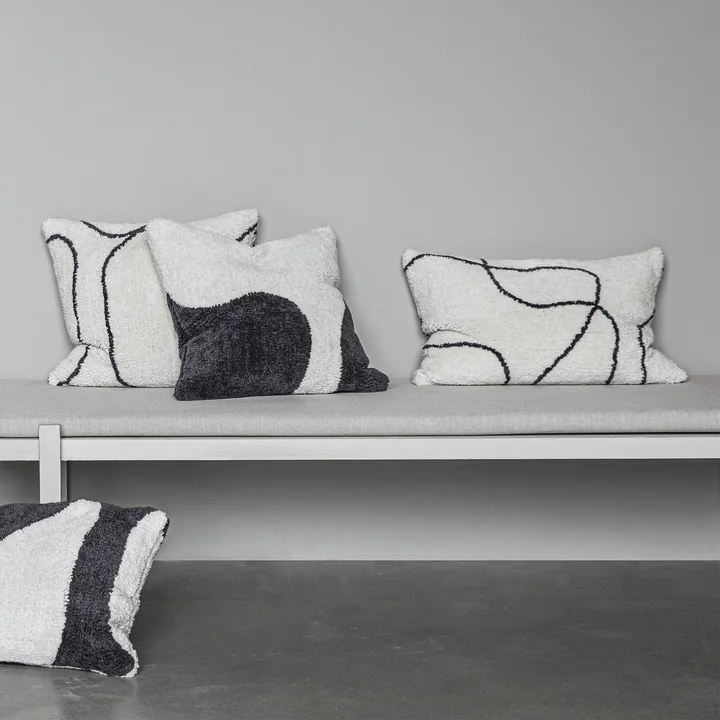 Mette Ditmer - Shadow Kussenhoes, getuft, gebroken wit