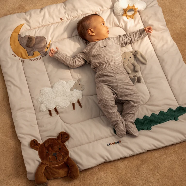 LIEWOOD - Bernet activiteitendeken, 95 x 95 cm, zandkleurige multimix