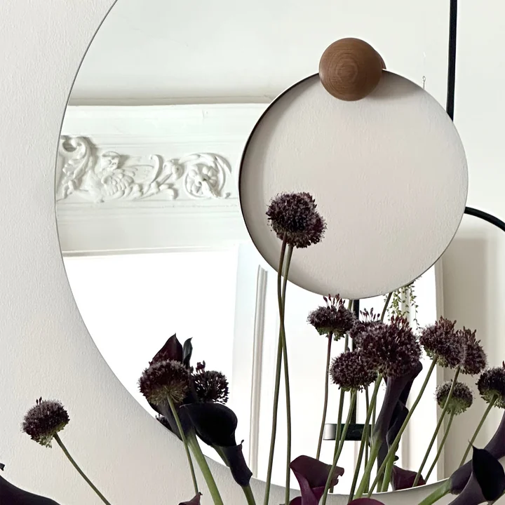 AYTM - Castellum spiegel Ø 80 cm, helder / geolied eiken