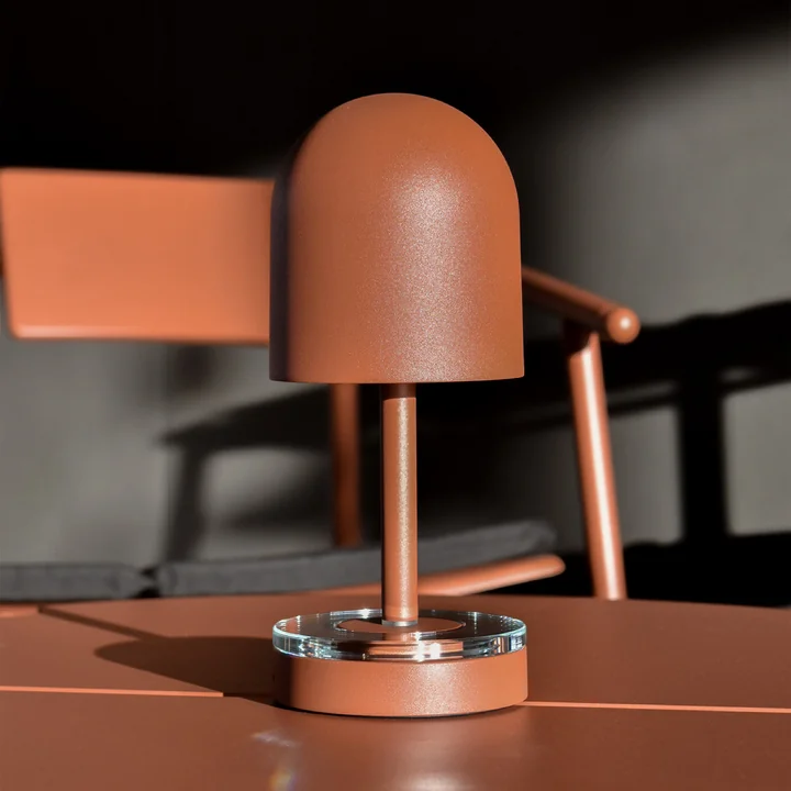 AYTM - Luceo Draagbare oplaadbare LED-lamp, Ø 9,9 x H 24 cm, gemberbrood