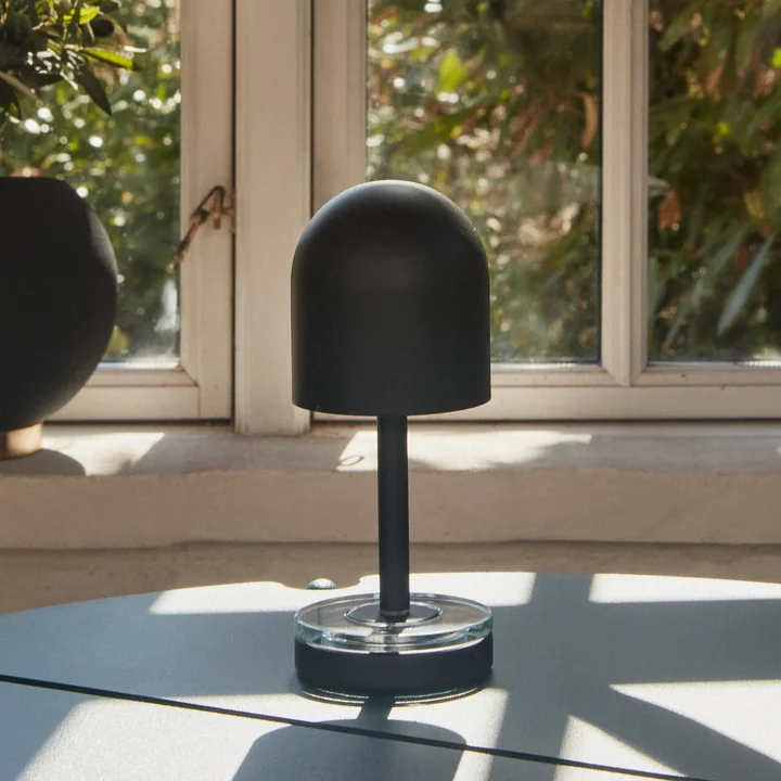 AYTM - Luceo draagbare oplaadbare LED-lamp, Ø 9,9 x H 24 cm, zwart