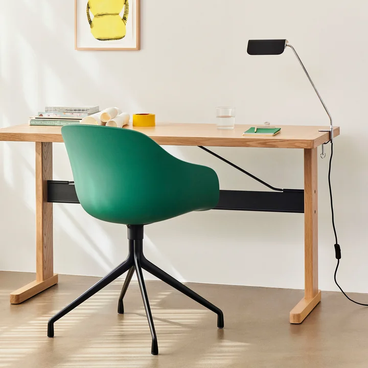 HAY - Apex Bureaulamp, iron black