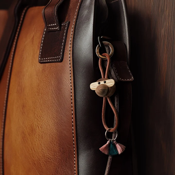 Kay Bojesen - Monkey sleutelhanger, geolied teak / geolied limba / zilver / zwart leer