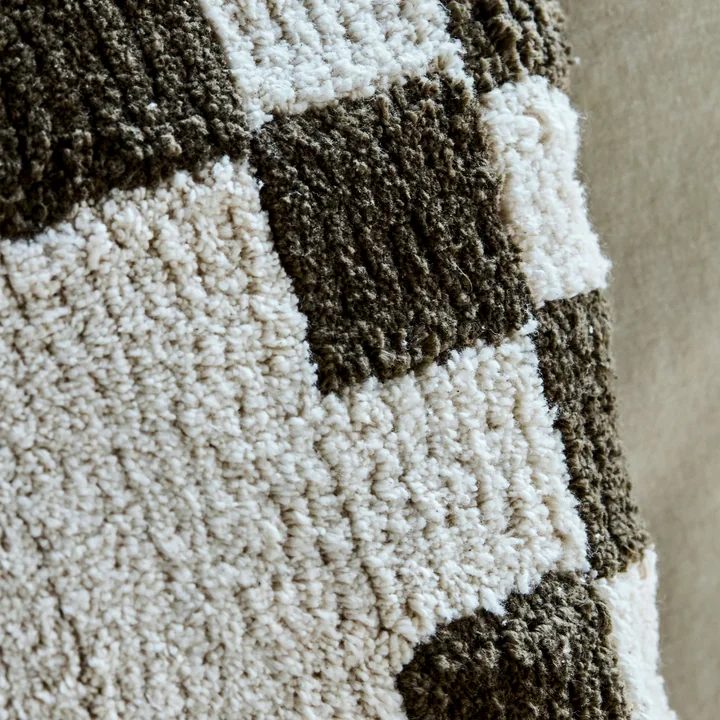 House Doctor - Chess Kussenhoes, 50 x 50 cm, groen / gebroken wit