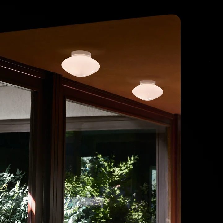 & Tradition - Mist AP22 Plafondlamp/wandlamp, Ø 25 cm, mat wit