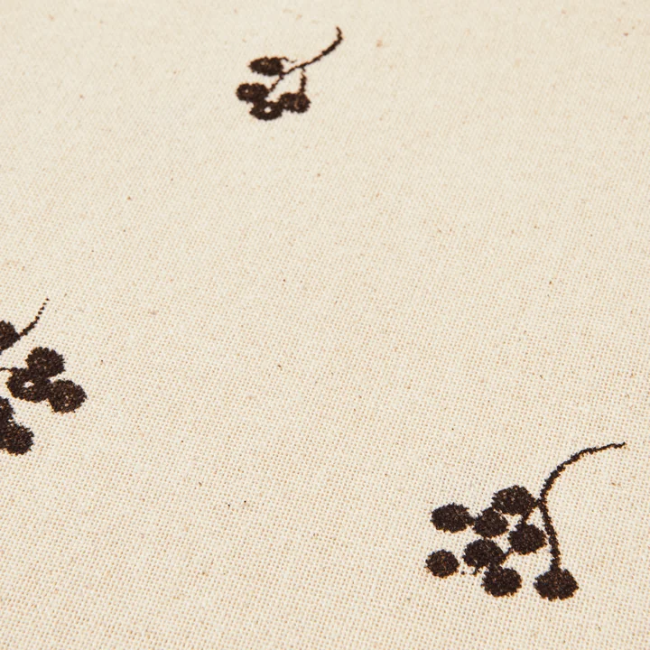 Ferm Living - Baies tafelkleed, 240 x 150 cm, natuur / dark chocolate