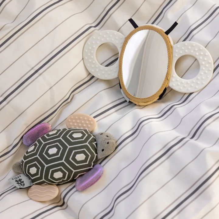 Sebra - Activiteitenrammelaar met spiegel, Billy de bij