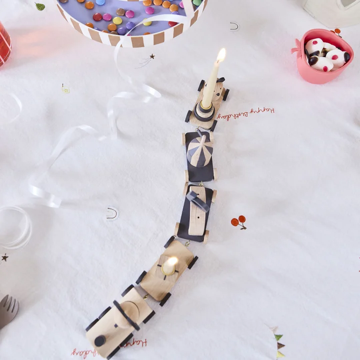 OYOY - Verjaardag tafelkleed