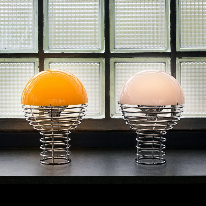 Verpan - Wire LED tafellamp met oplaadbare batterij, Ø 18 cm, chroom/oranje en chroom/wit