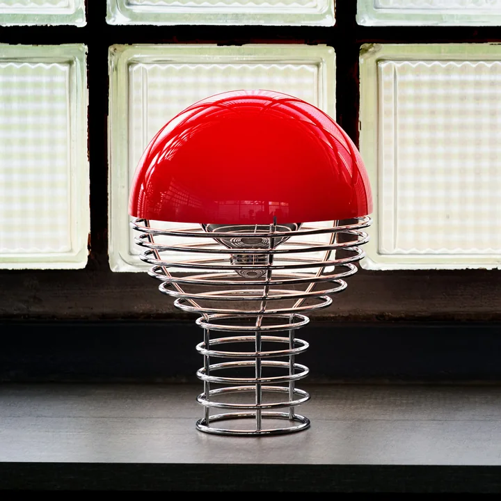 Verpan - Wire LED tafellamp met oplaadbare batterij, Ø 18 cm, chroom / rood