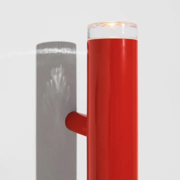 Petite Friture - Pyl LED wandlamp / plafondlamp, Large, 75 cm, rood