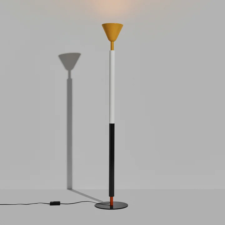 Petite Friture - Pyl LED vloerlamp, H 180 cm, veelkleurig