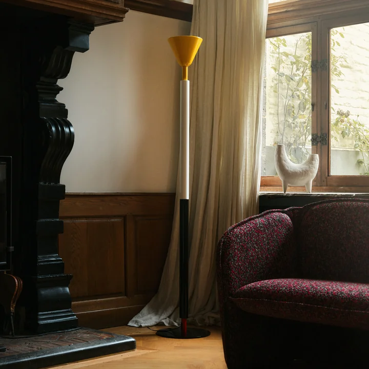 Petite Friture - Pyl LED vloerlamp, H 180 cm, veelkleurig