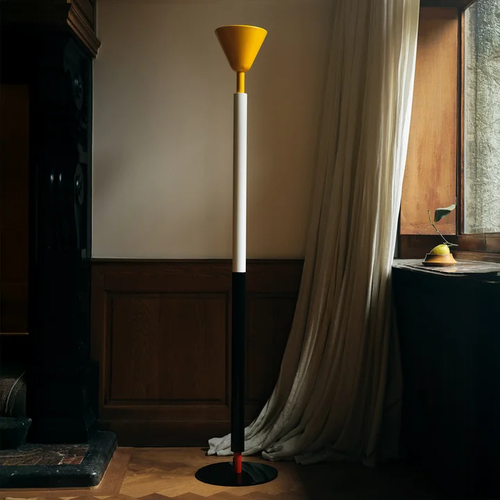 Petite Friture - Pyl LED vloerlamp, H 180 cm, veelkleurig