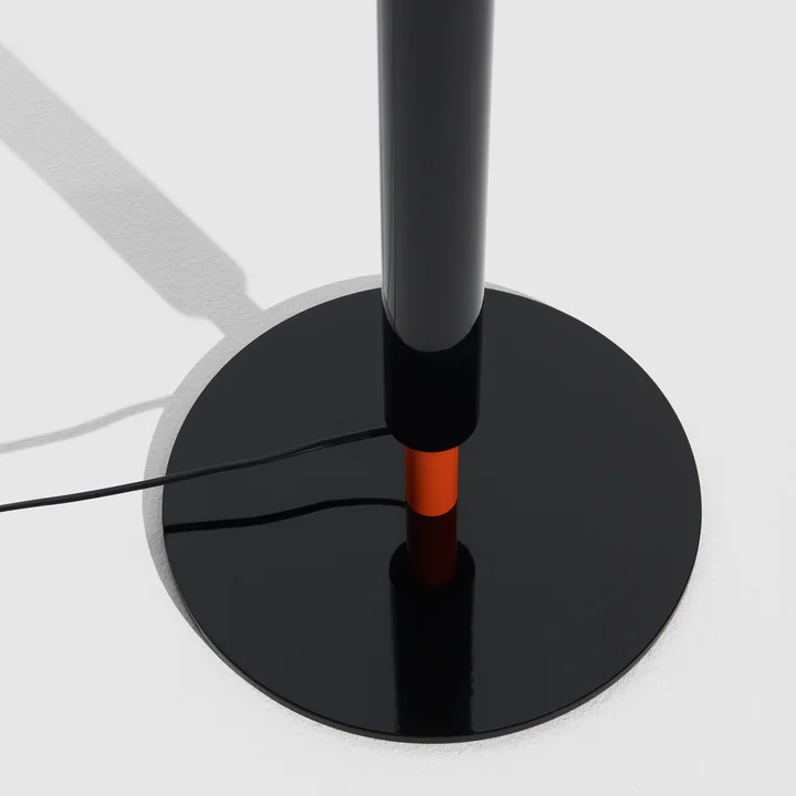 Petite Friture - Pyl LED vloerlamp, H 180 cm, veelkleurig