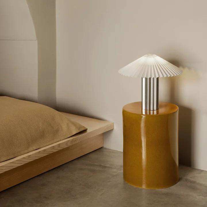 Taite tafellamp, lelie wit by Blomus