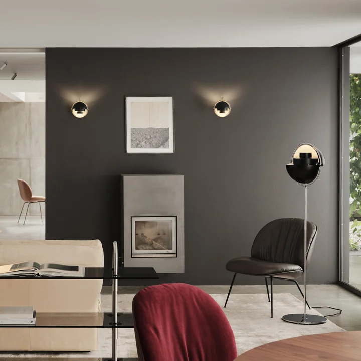 Gubi - Multi-Lite Wandlamp, zwart halfmat / messing