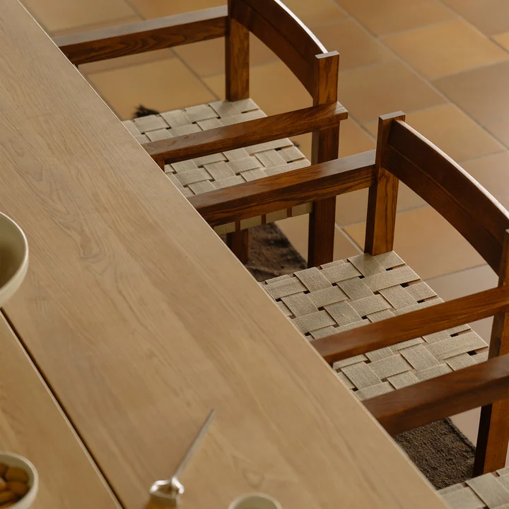 Frama - Symmetrie fauteuil, essen honing / haver