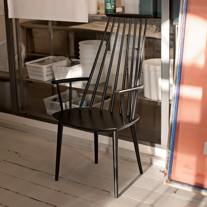 HAY - J110 Stoel, zwart gelakt beuken