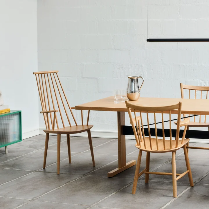 HAY - J110 Stoel, gelakt eiken