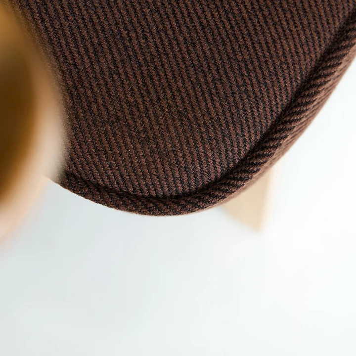 Hübsch Interior - Haze loungestoel, natuurlijk eiken / donkerbruin