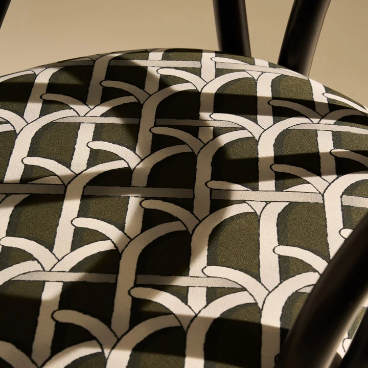 Gubi - Bistra fauteuil