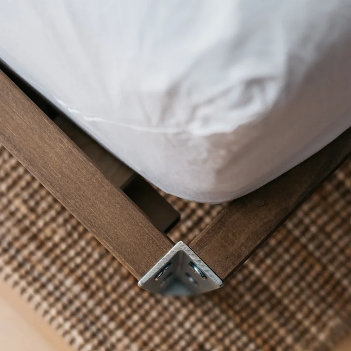 Karup Design - Core Bed, grenen johannesbroodbruin