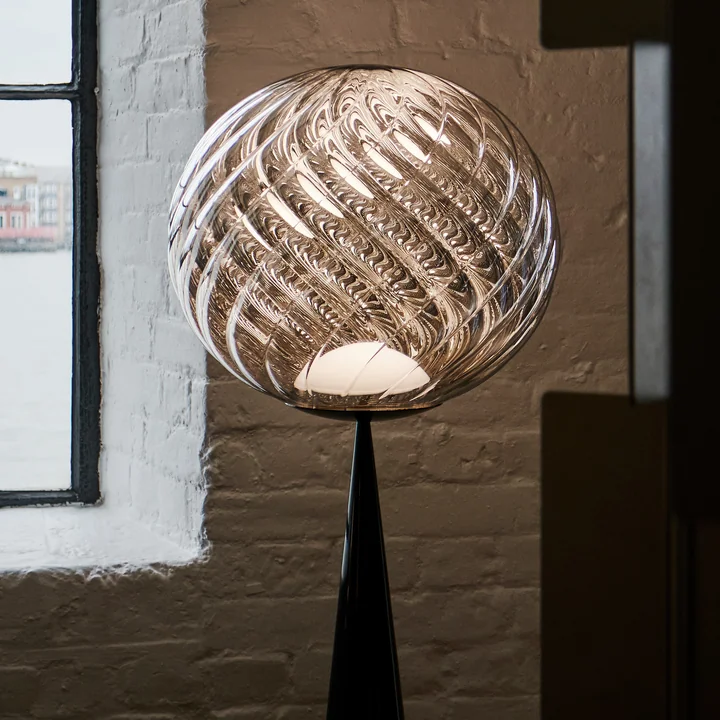 Tom Dixon - Whirl Cone Fat LED vloerlamp, zilver / zwart