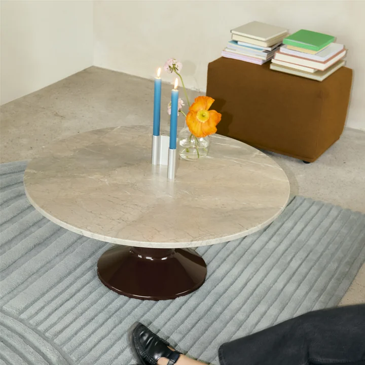 Muuto - Salontafel Midst, Ø 90 cm, grijs marmer / donkerrood