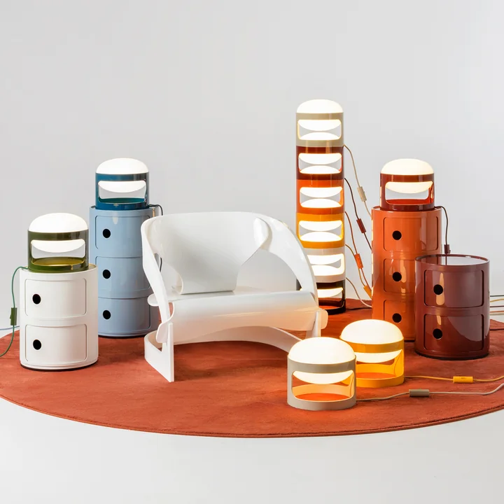 Kartell - New Big Componibili Container en KD28 tafellampen